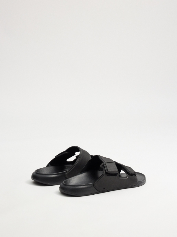 Sandália de tiras de velcro preto vista traseira 45º