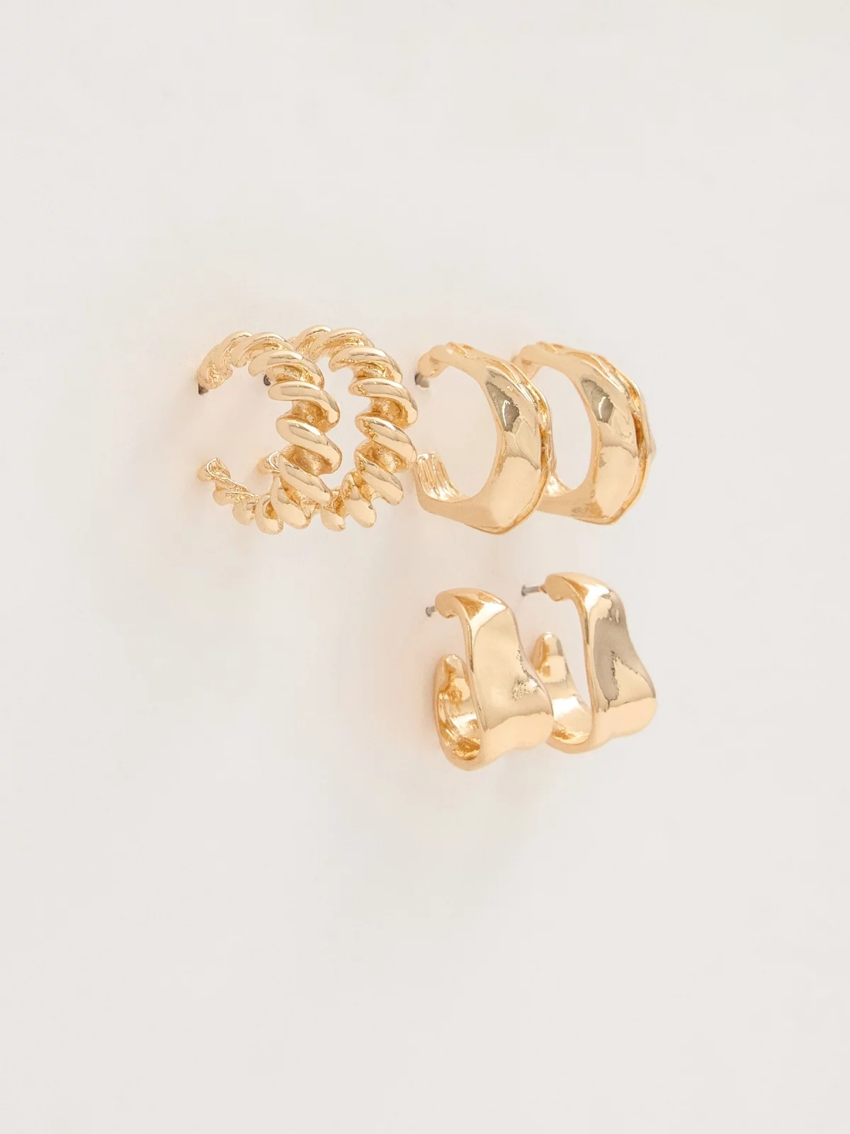 Set of three earrings multicolor general view