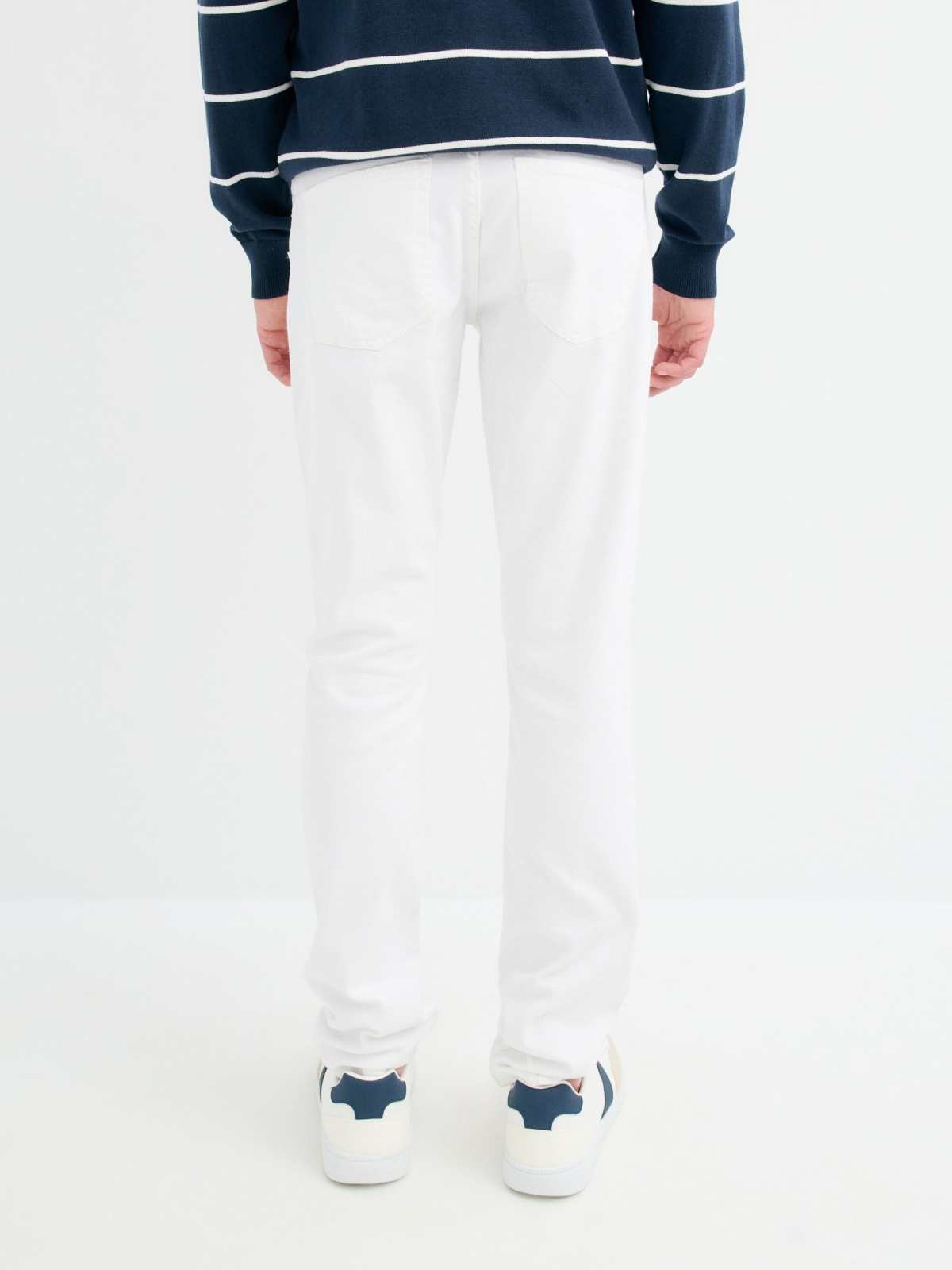 Jeans slim blancos blanco vista media trasera