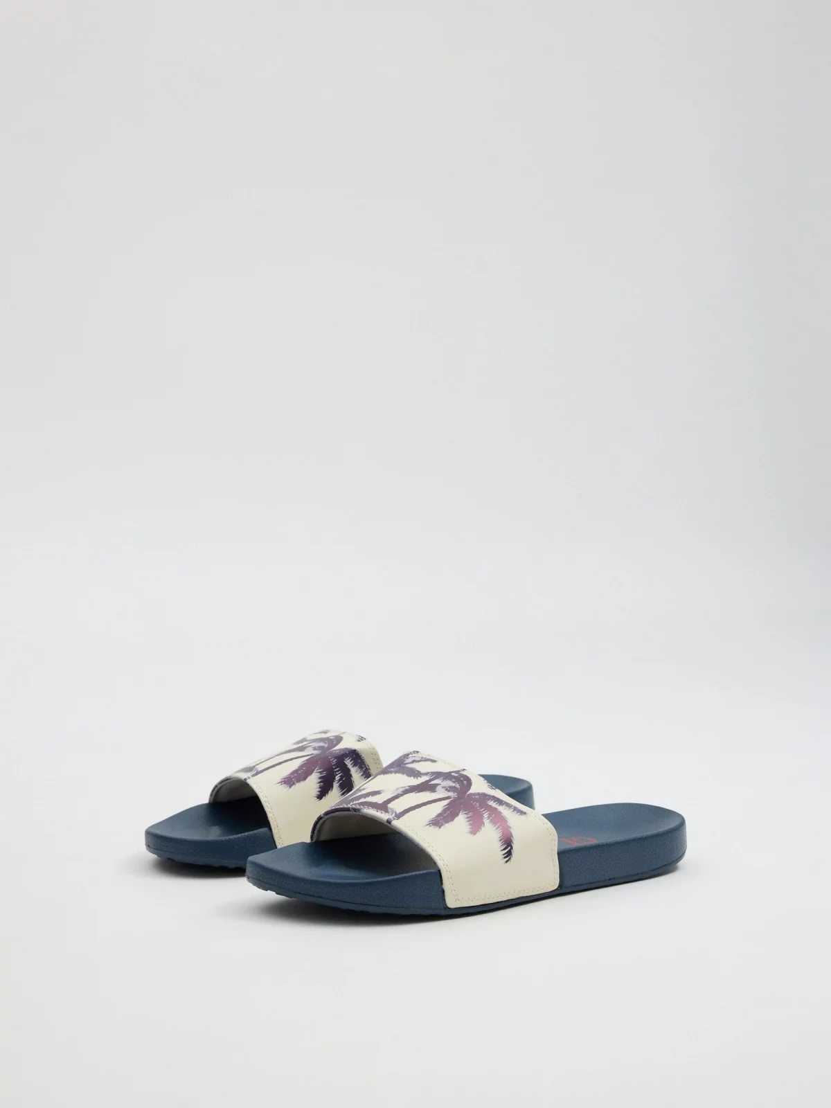 Flip-flops for palm trees sand 45º front view