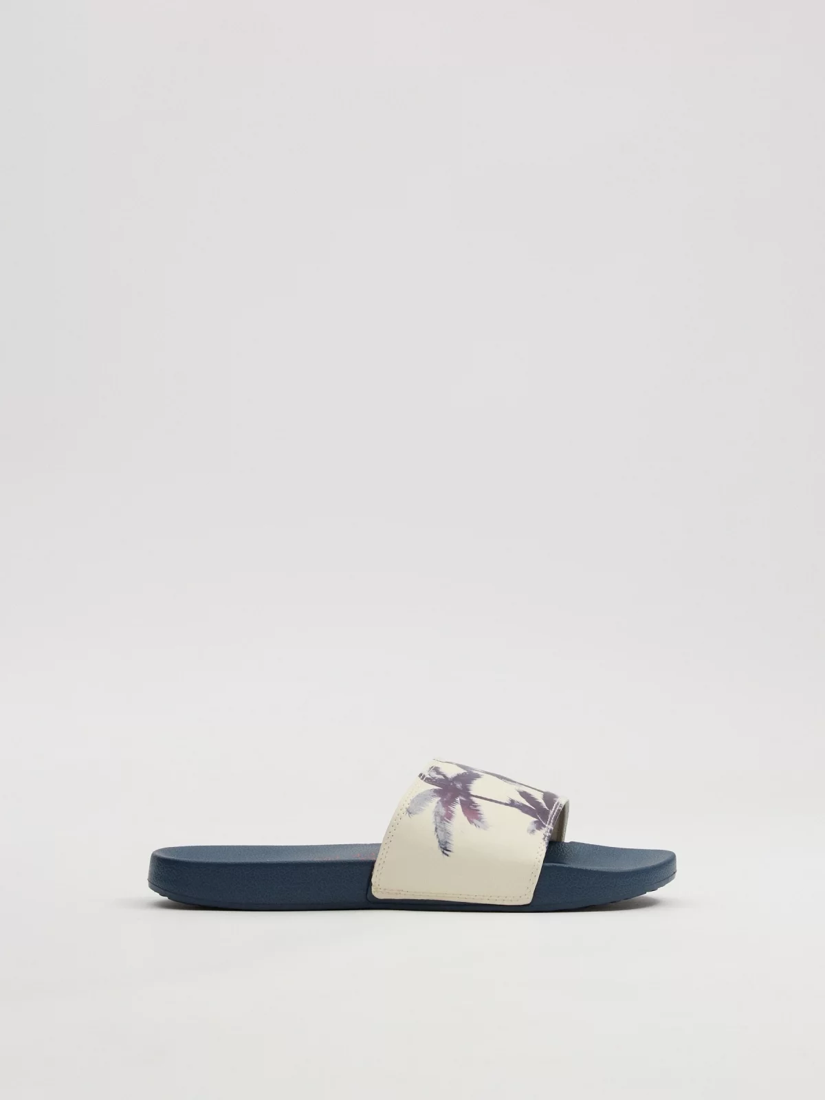 Flip-flops for palm trees sand detail view