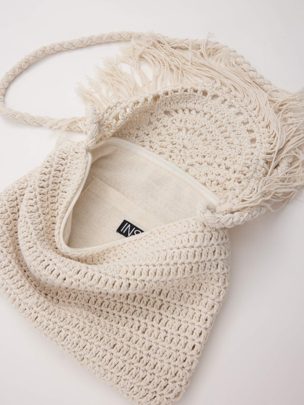 Bolsa de crochê cruzada branca branco vista lateral 45º