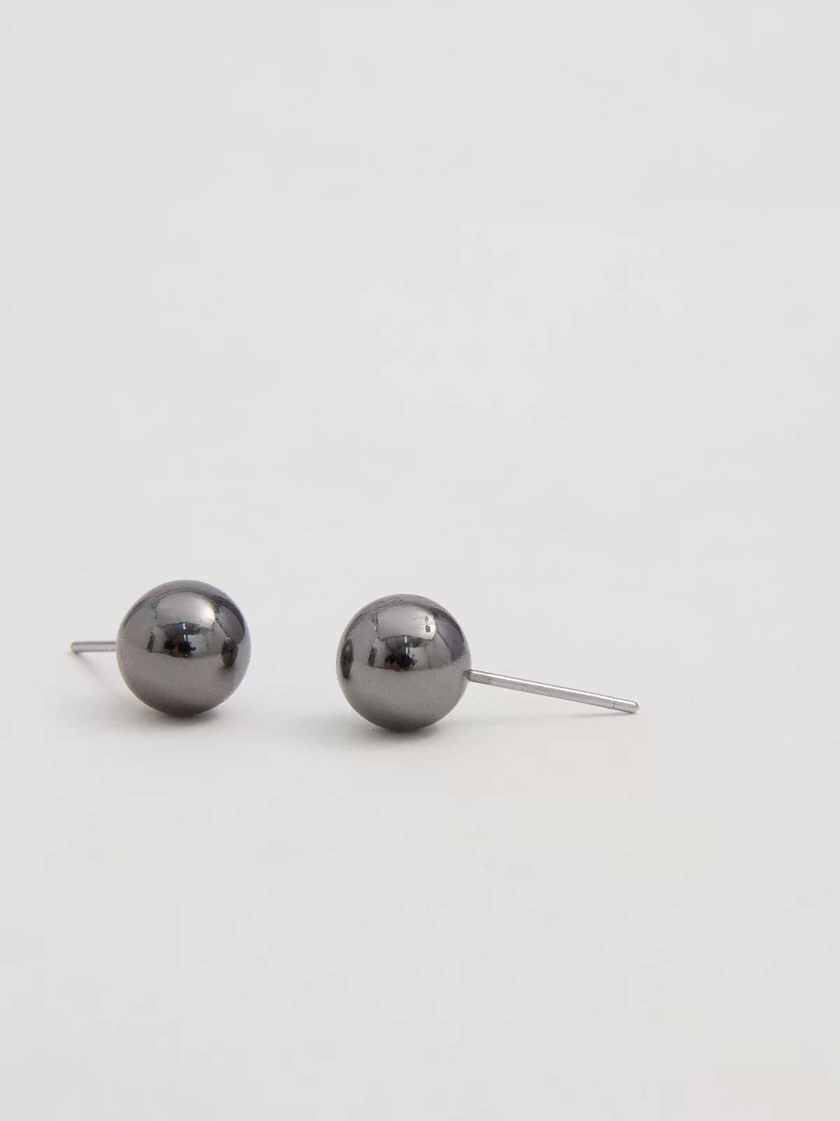 Set of 9 silver earrings multicolor detail view