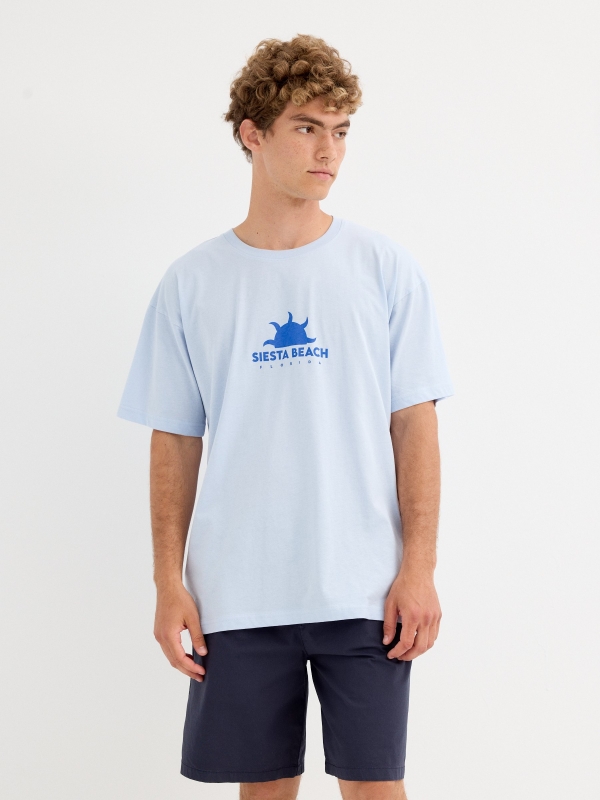 Camiseta Siesta Beach azul claro vista media frontal