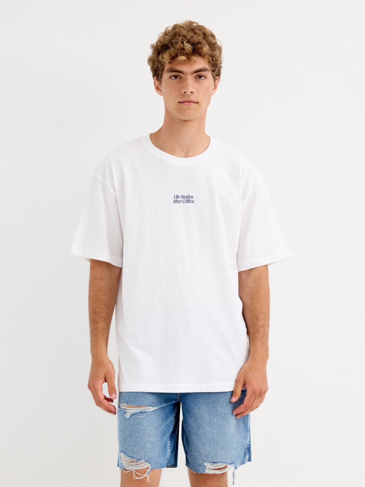 Camiseta Coffee blanco vista media frontal