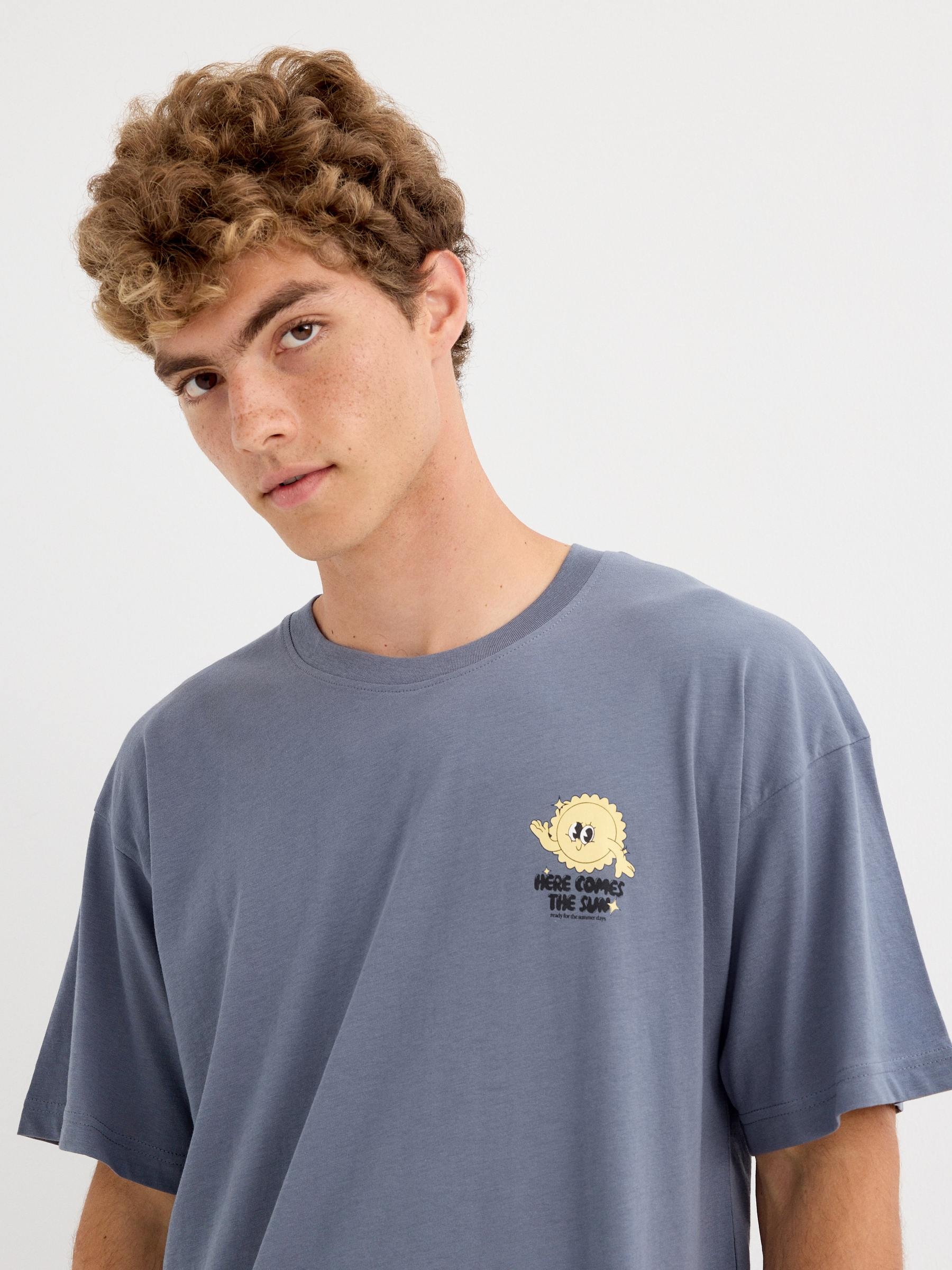 Camiseta Here comes the sun azul vista media frontal