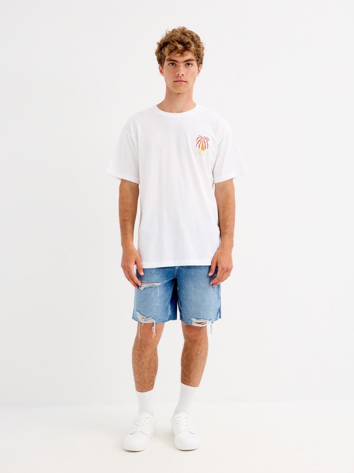 Camiseta Holly Days blanco vista general frontal