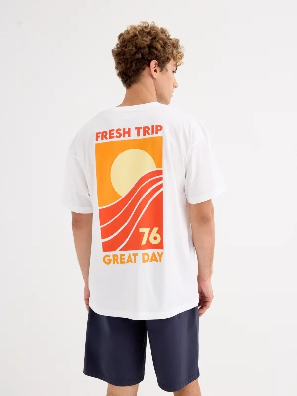 Fresh Trip T-shirt white middle back view