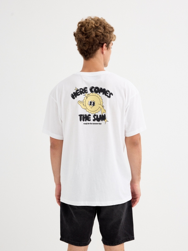 Camiseta Here comes the sun blanco vista media trasera