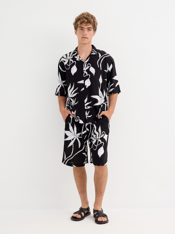 Short sleeve floral shirt black general front view