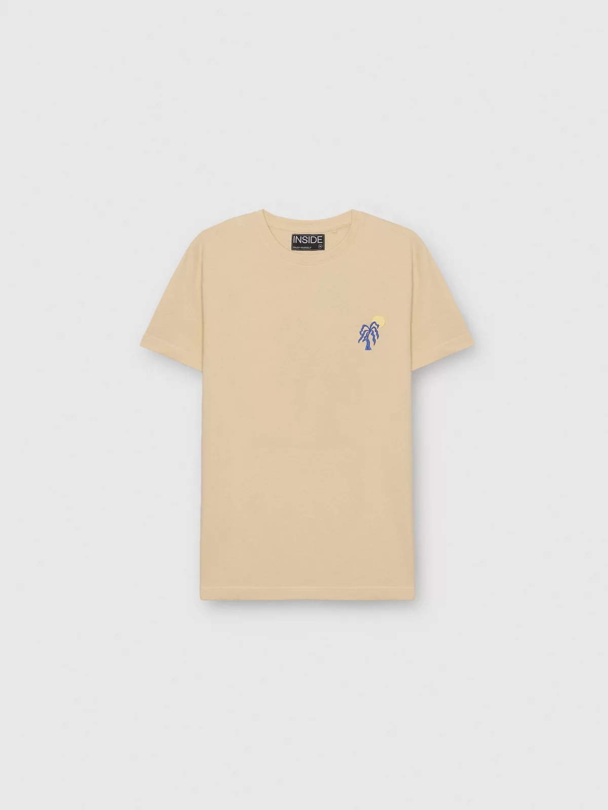 Palm tree t-shirt sand detail view