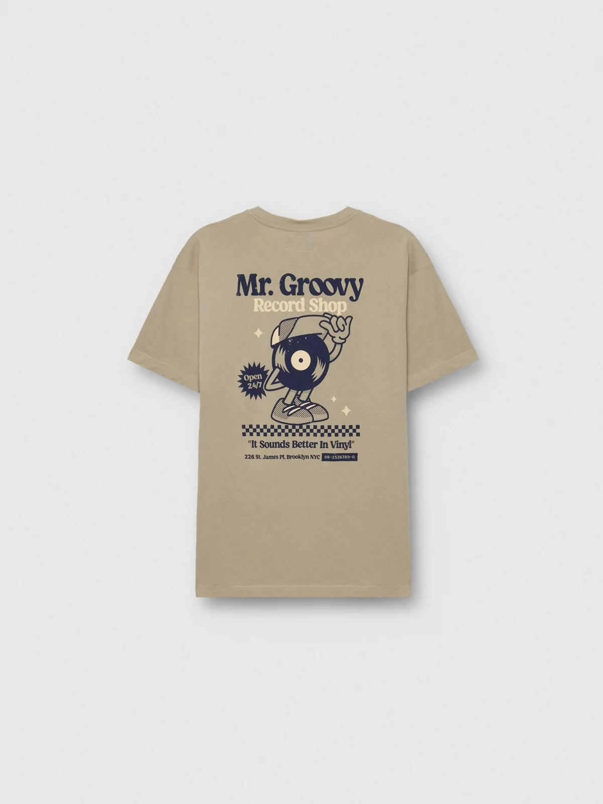 Camiseta Mr Groovy verde grisáceo vista detalle