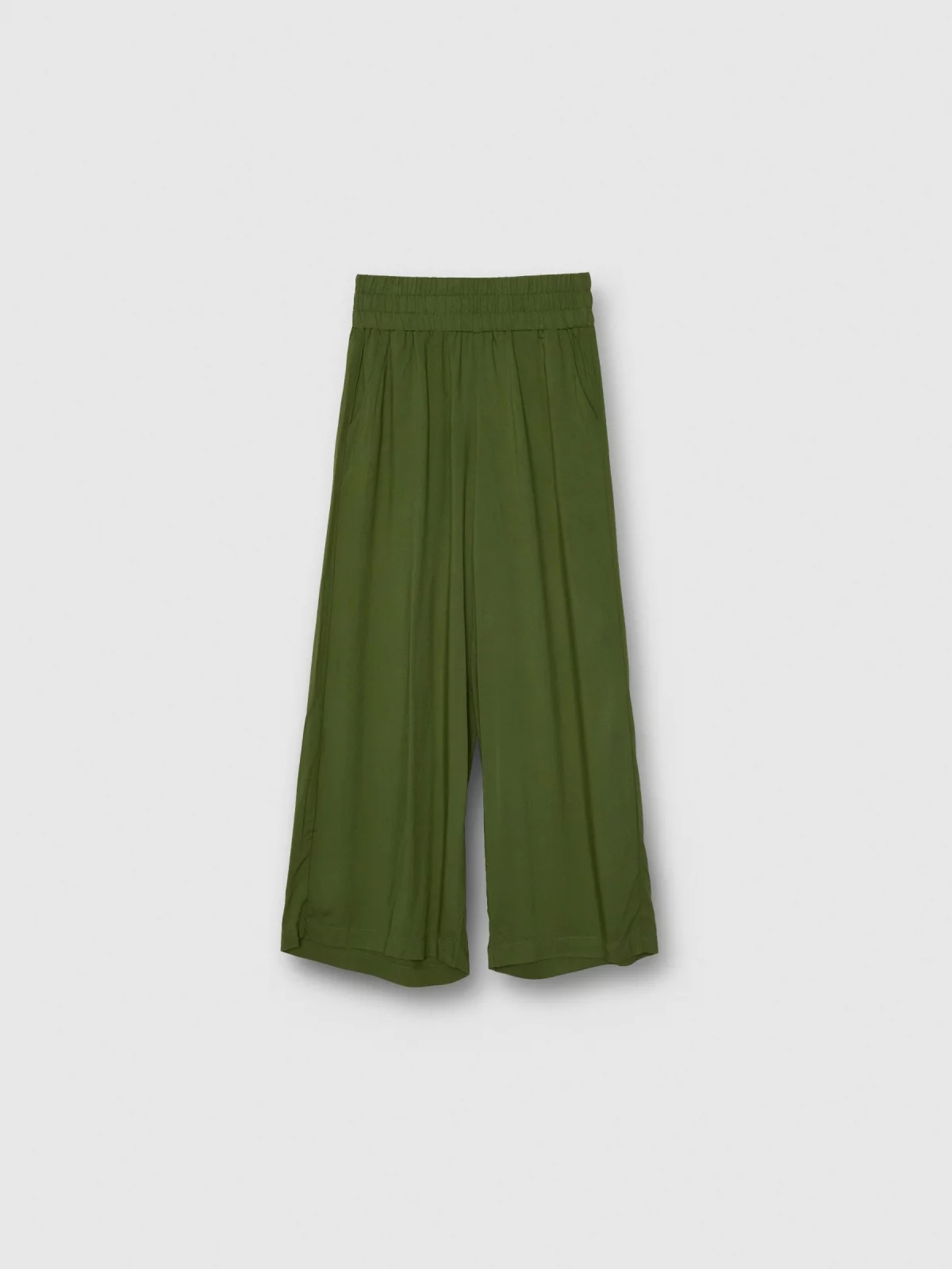 Wide leg pants green detail view