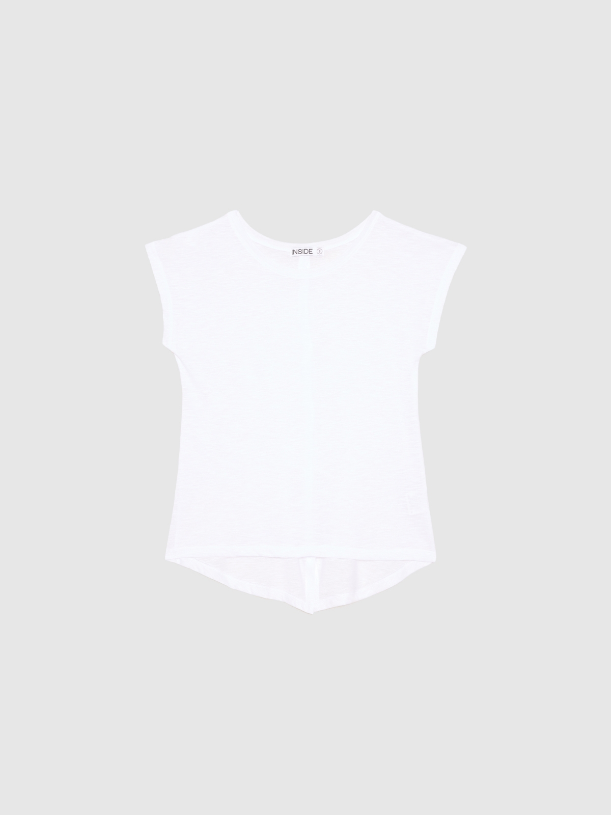 Back button shirt white detail view
