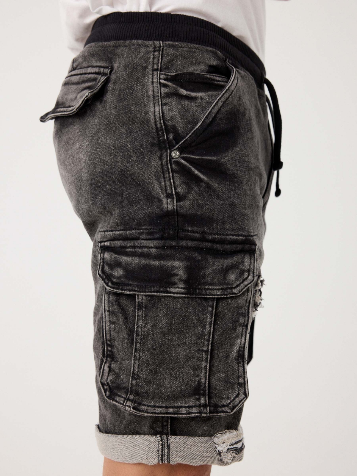 Black denim cargo black detail view