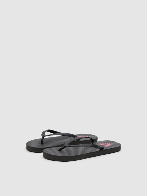 Chinelo dedo preto preto vista frontal 45º
