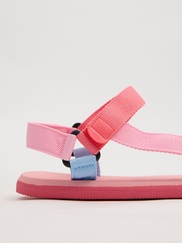 Two-tone jelly sandals multicolor detail view