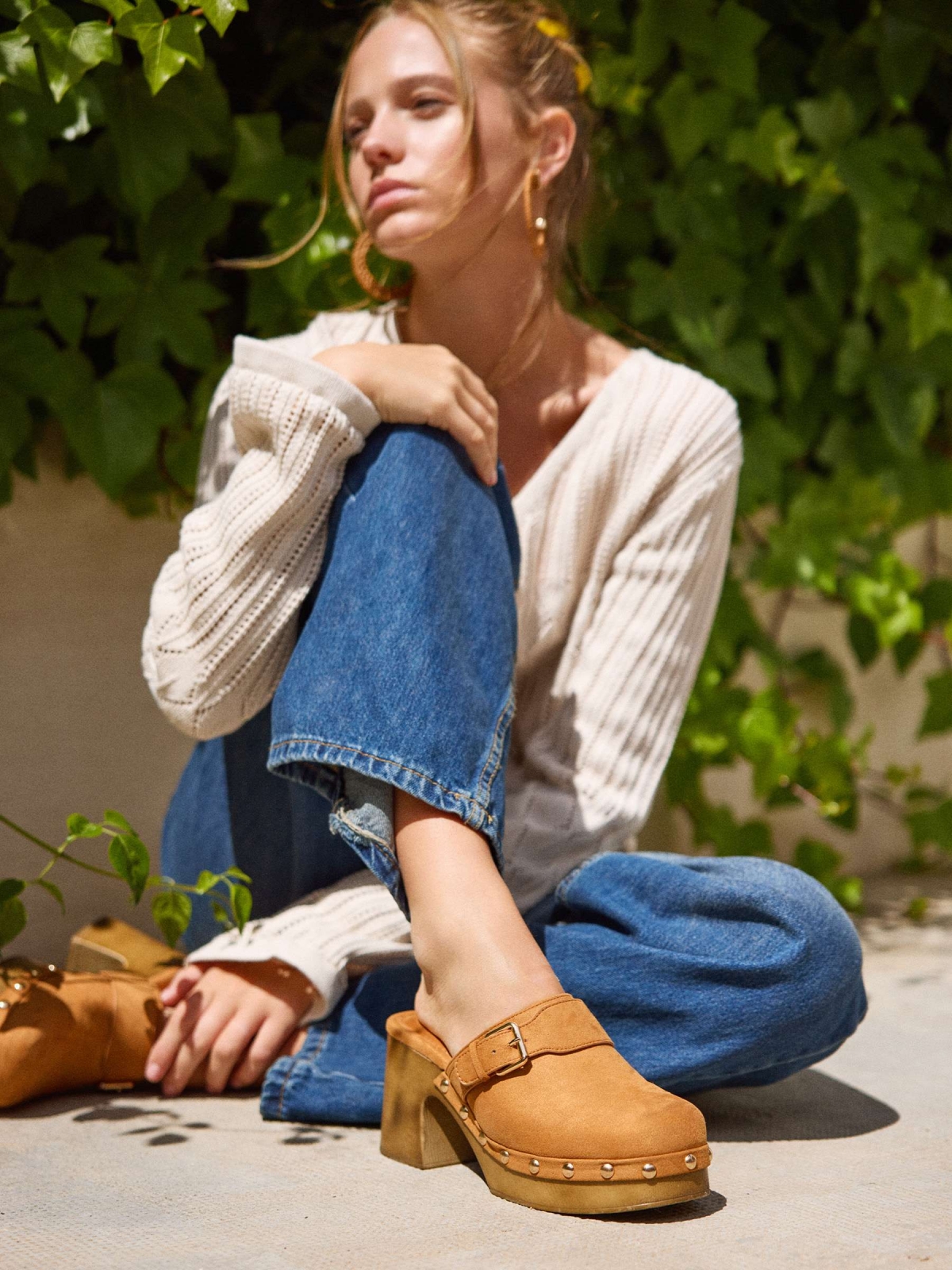 %New% Camel clog camel