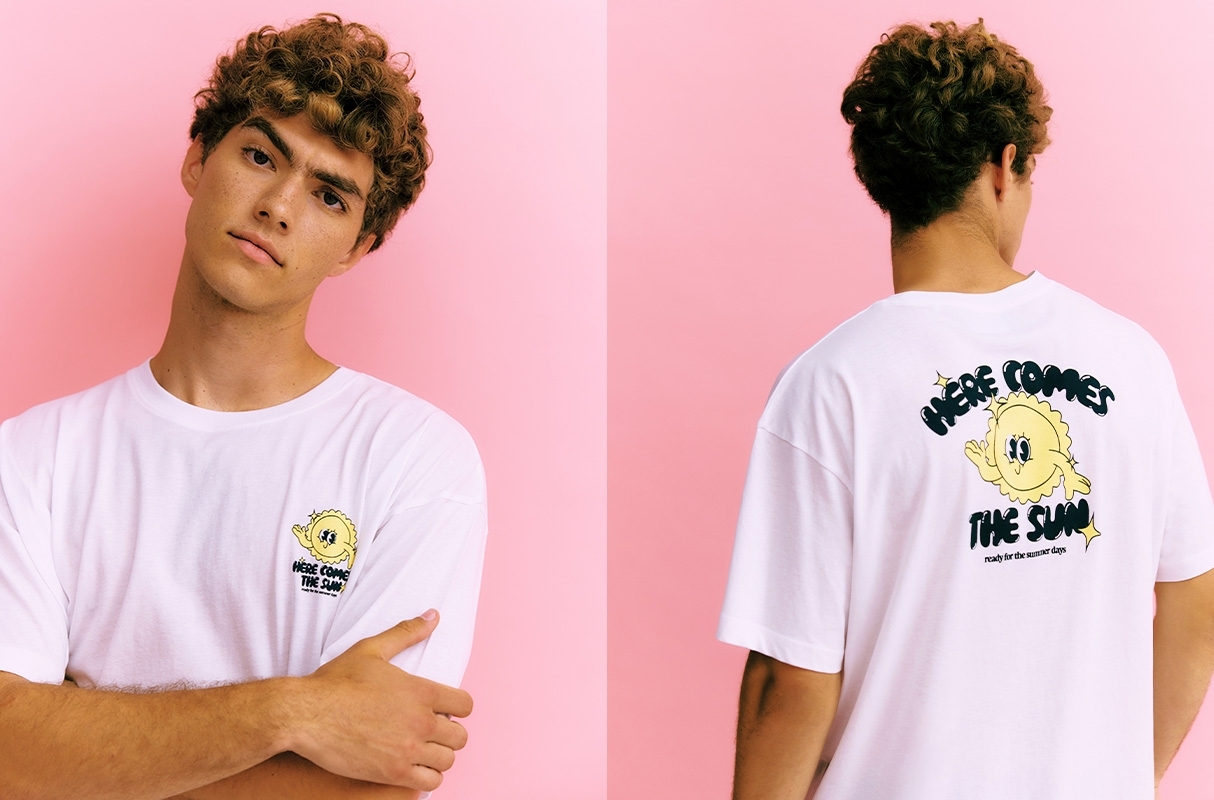 Here comes the sun T-shirt white middle front view