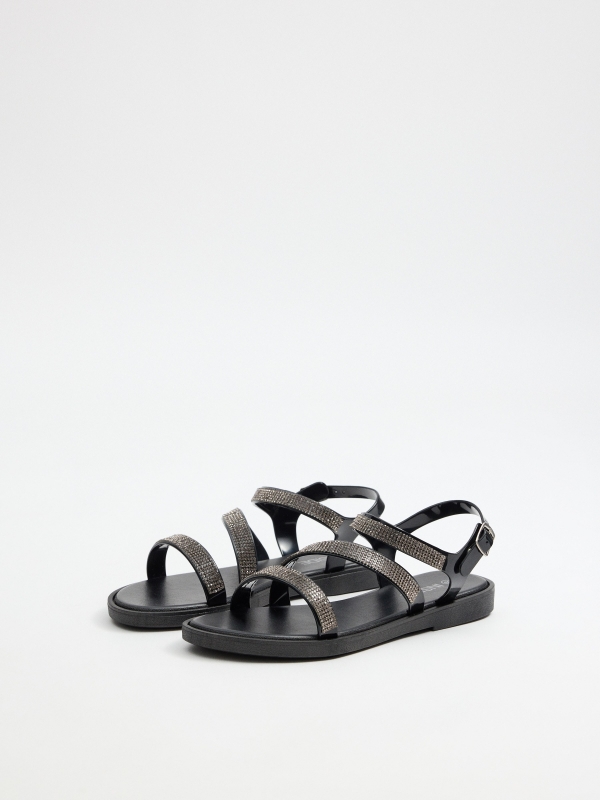 Black shiny strap sandal black 45º front view