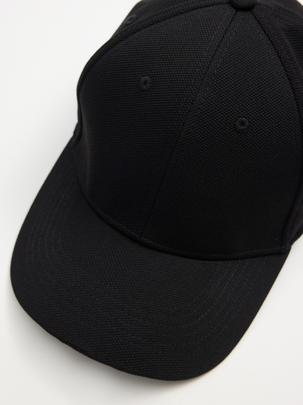 Gorra baseball negro vista detalle