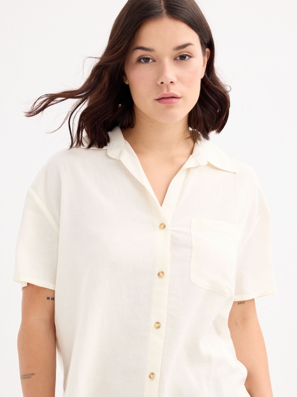  Beige rustic short-sleeve shirt beige