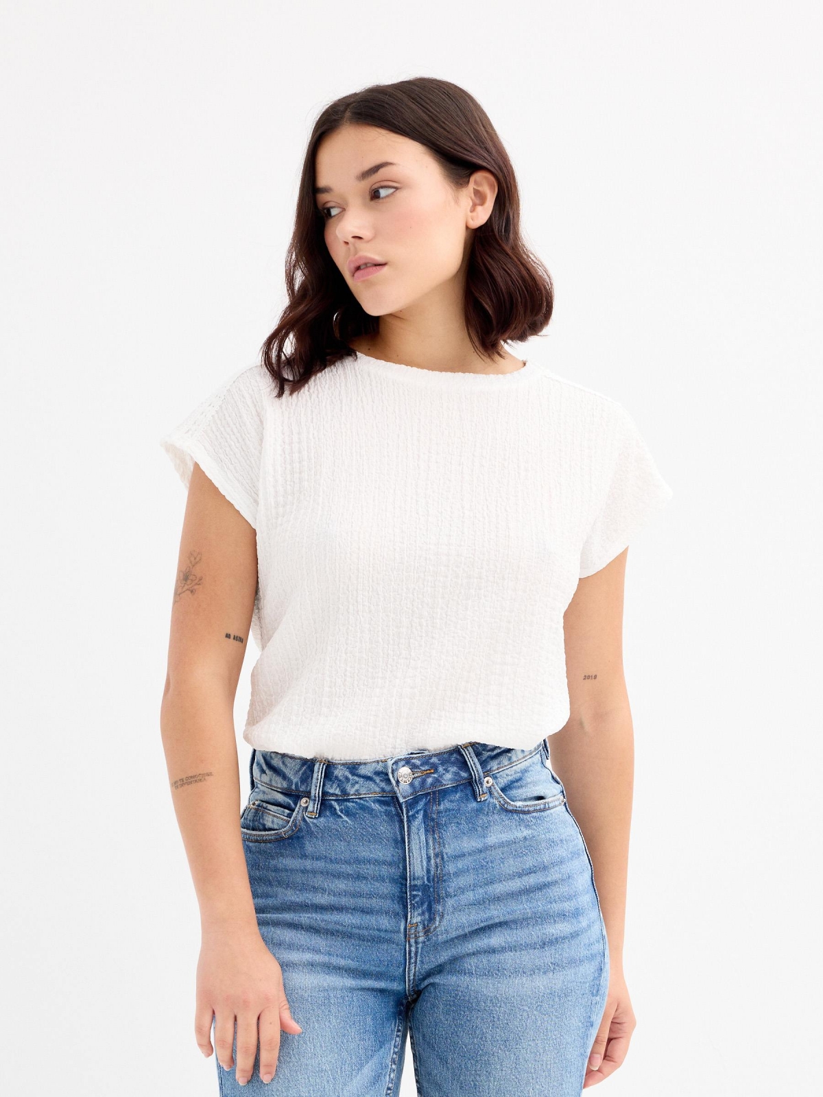 Camiseta textura blanca blanco vista media frontal
