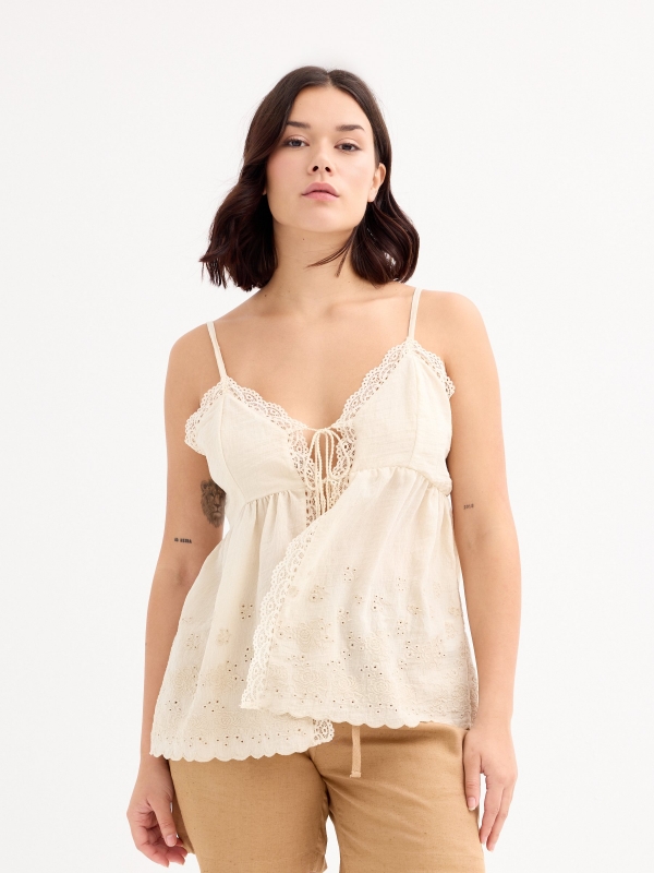 Tops bordados com renda areia vista meia frontal
