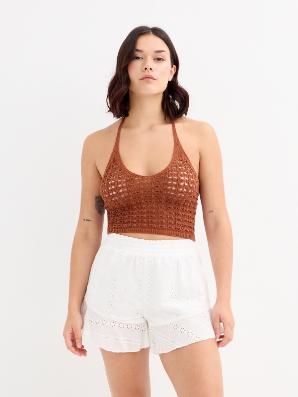 Short tiro alto con volantes blanco vista media frontal