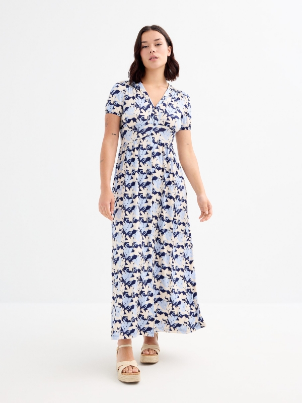 Vestido longo estampado flores azul marinho vista meia frontal