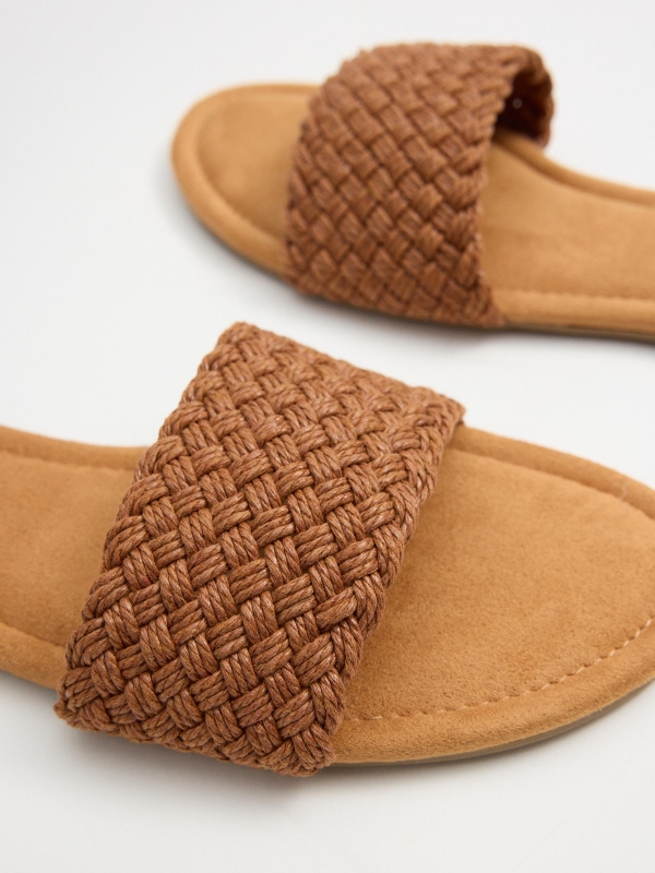 Brown braided sandal light brown detail view