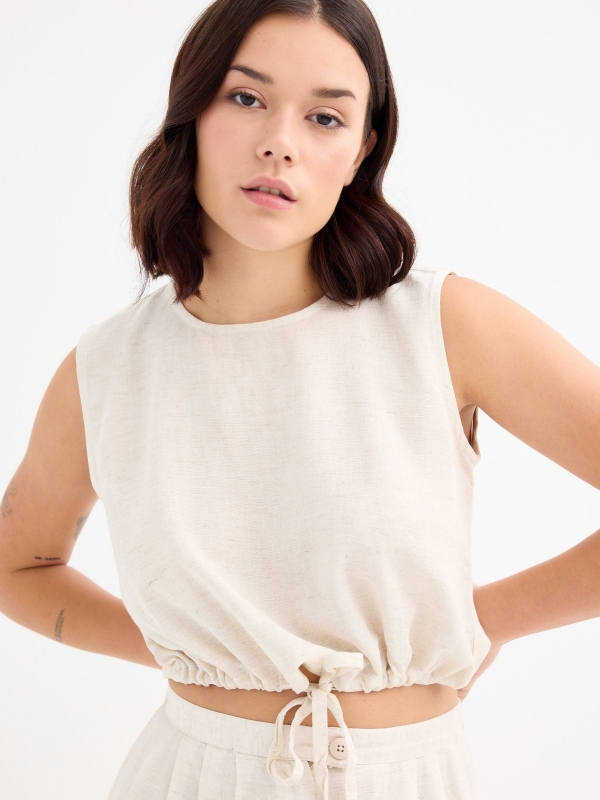  Sleeveless sand blouse beige