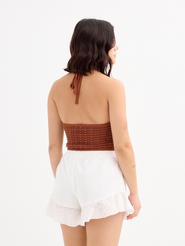 Short tiro alto con volantes blanco vista media trasera