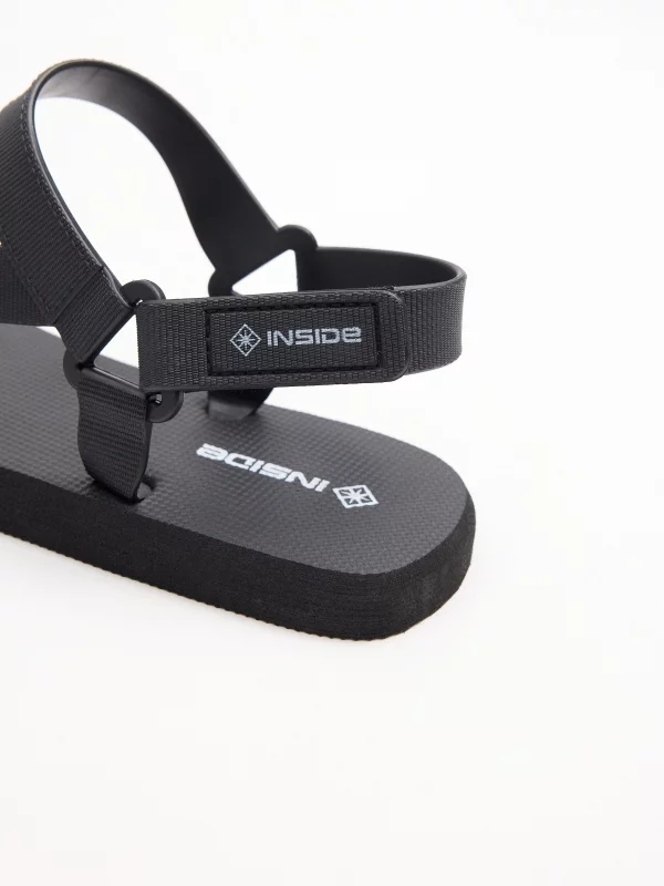 Sandalia tiras velcro negro vista detalle