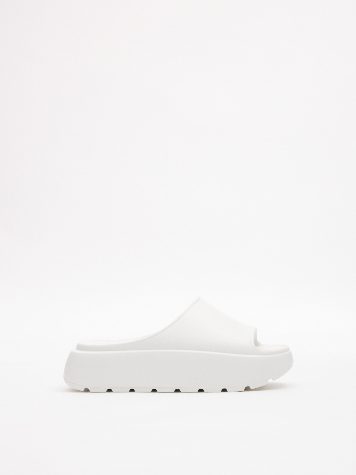 Platform shovel sandal white zenithal view