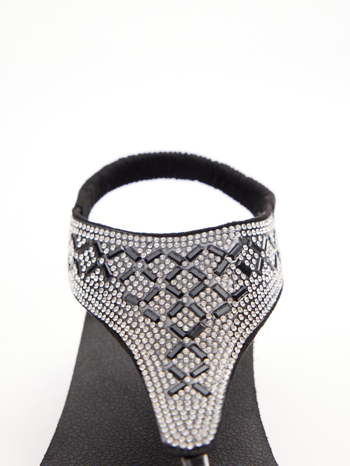 Wedge sandals with elastic closure black 45º back view