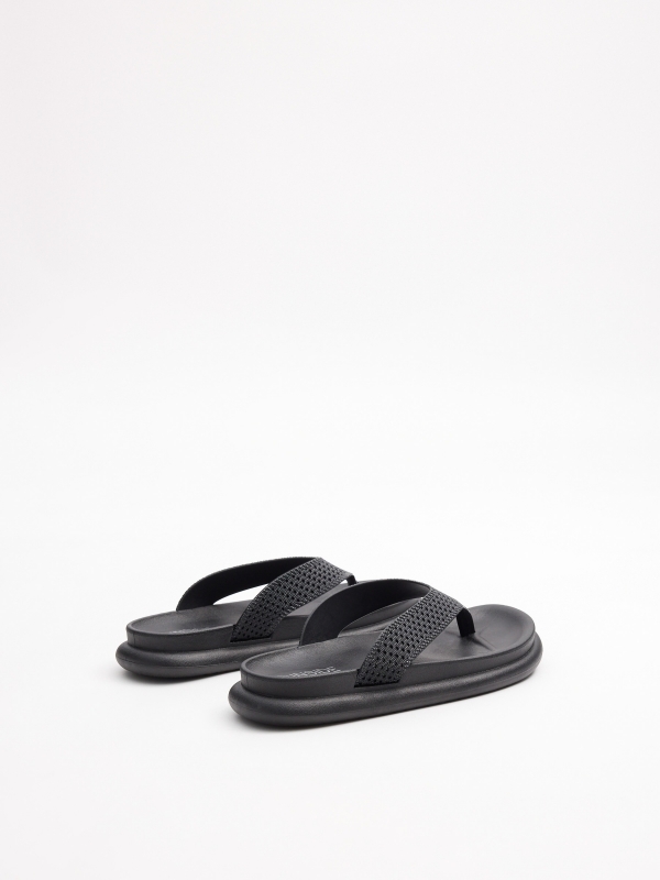 Chanclas dedo confort negra negro vista trasera 45º
