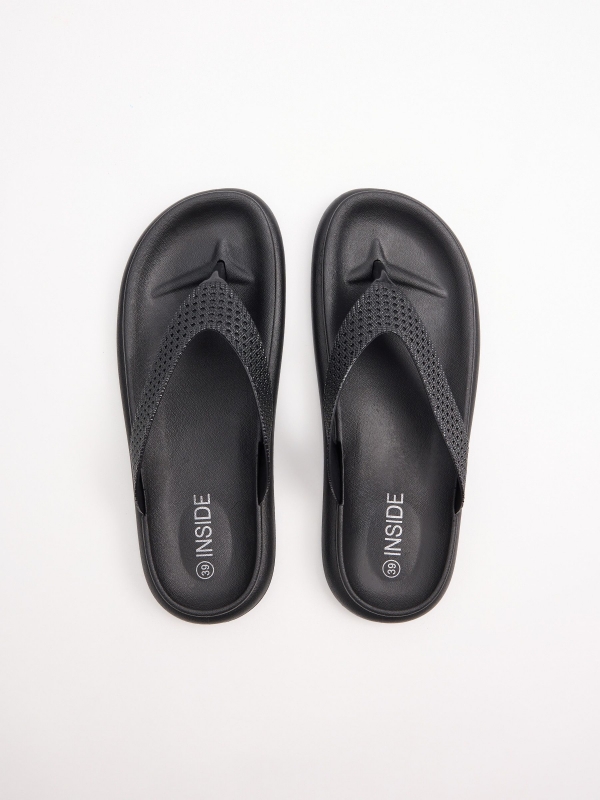 Chanclas dedo confort negra negro vista trasera 45º