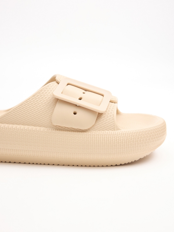 White platform sandal buckle sand detail view