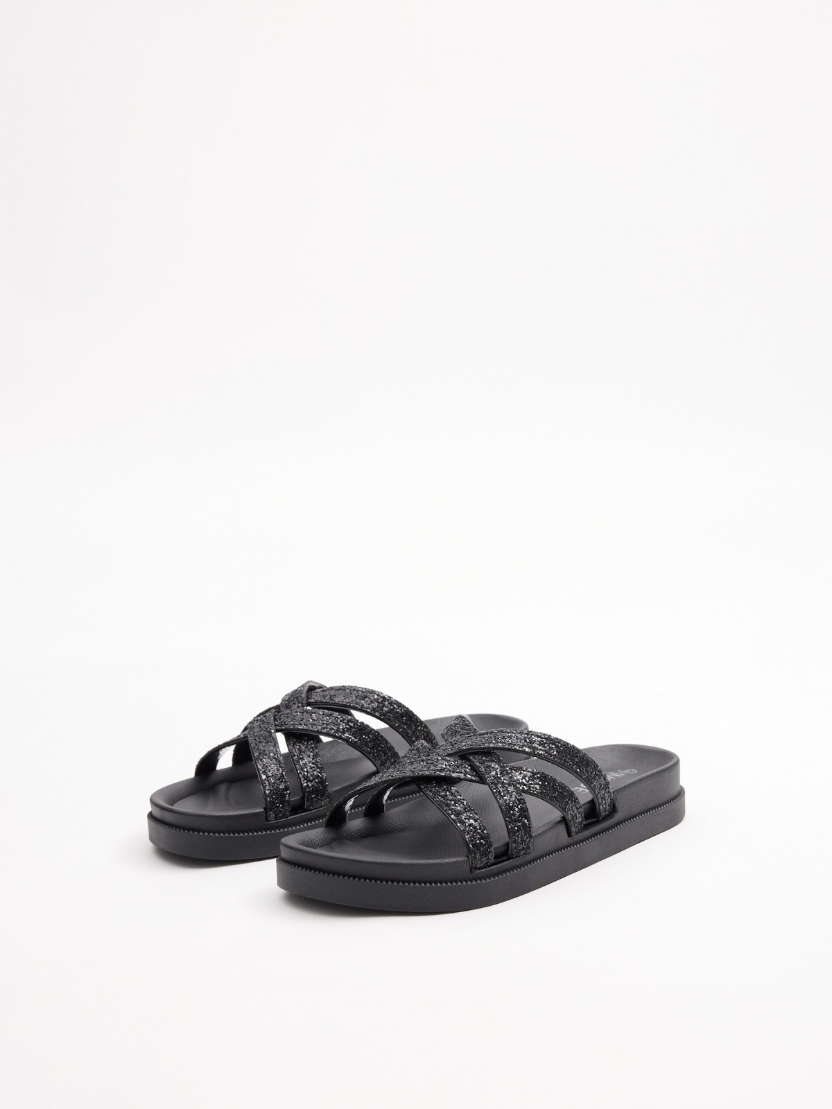 Chanclas tiras cruzadas detalle brillantes negro vista frontal 45º