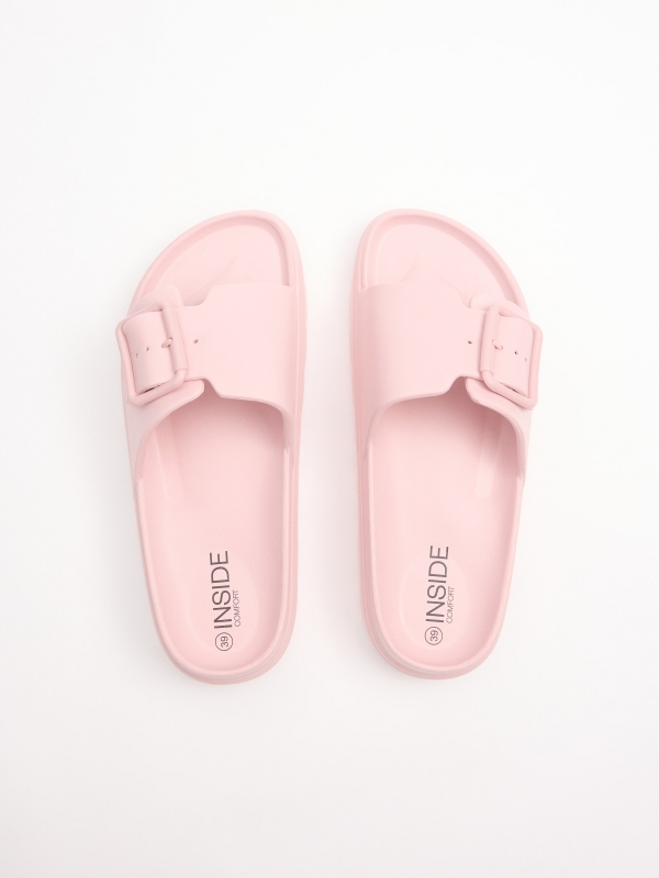 Chancla pala plataforma rosa hebilla rosa nude vista trasera 45º
