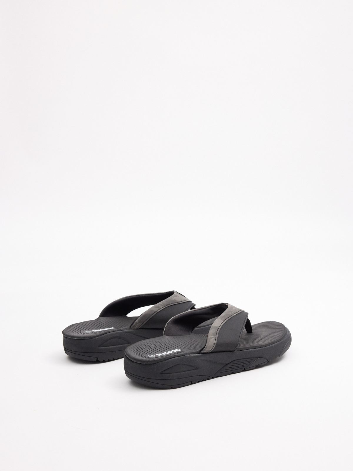 Platform toe sandal black 45º back view