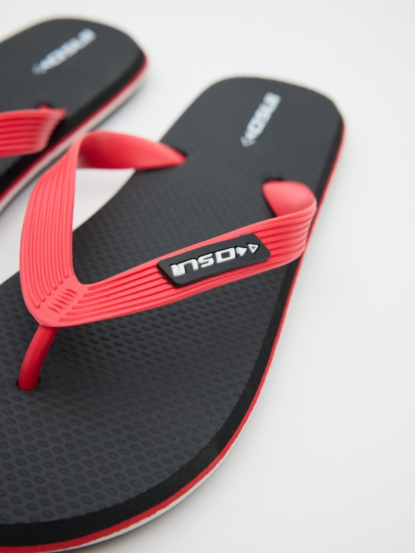 Chanclas dedo negro negro vista detalle