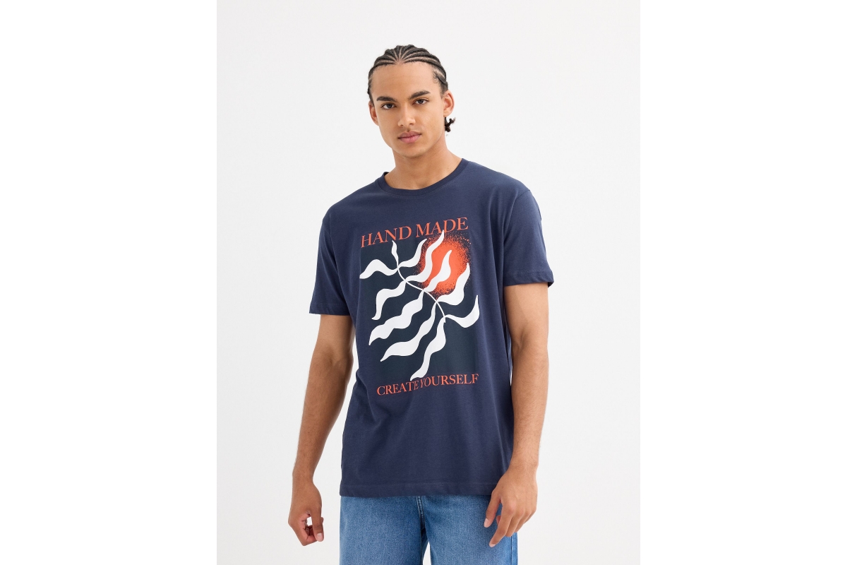  Camiseta estampado combinado azul marino vista media frontal