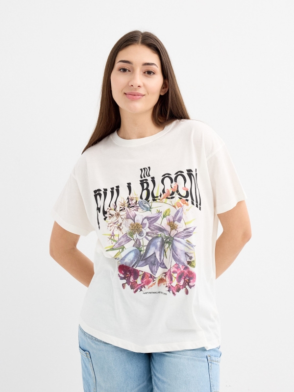 Camiseta estampado floral blanco roto vista media frontal
