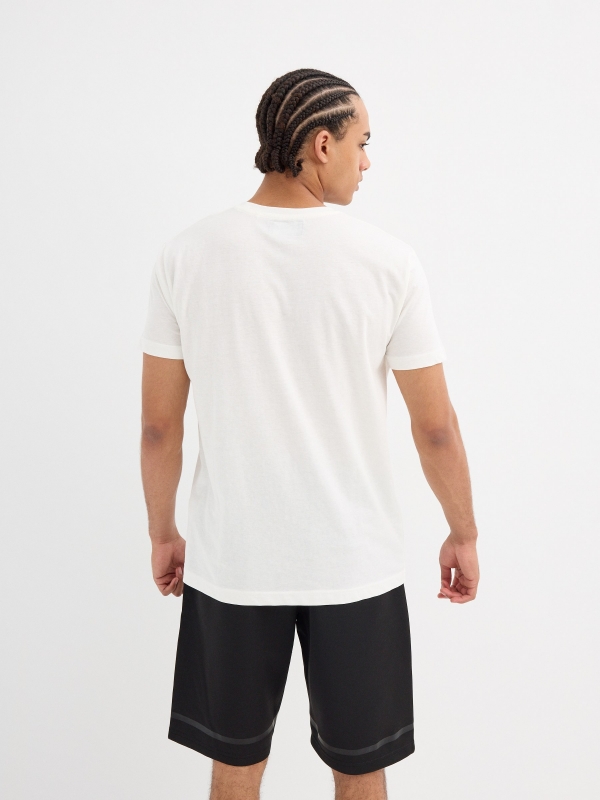 Bermuda jogger deportiva negra negro vista media trasera