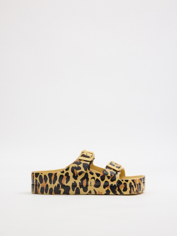 Chinelo plataforma com fivela dupla estampo animal preto vista superior