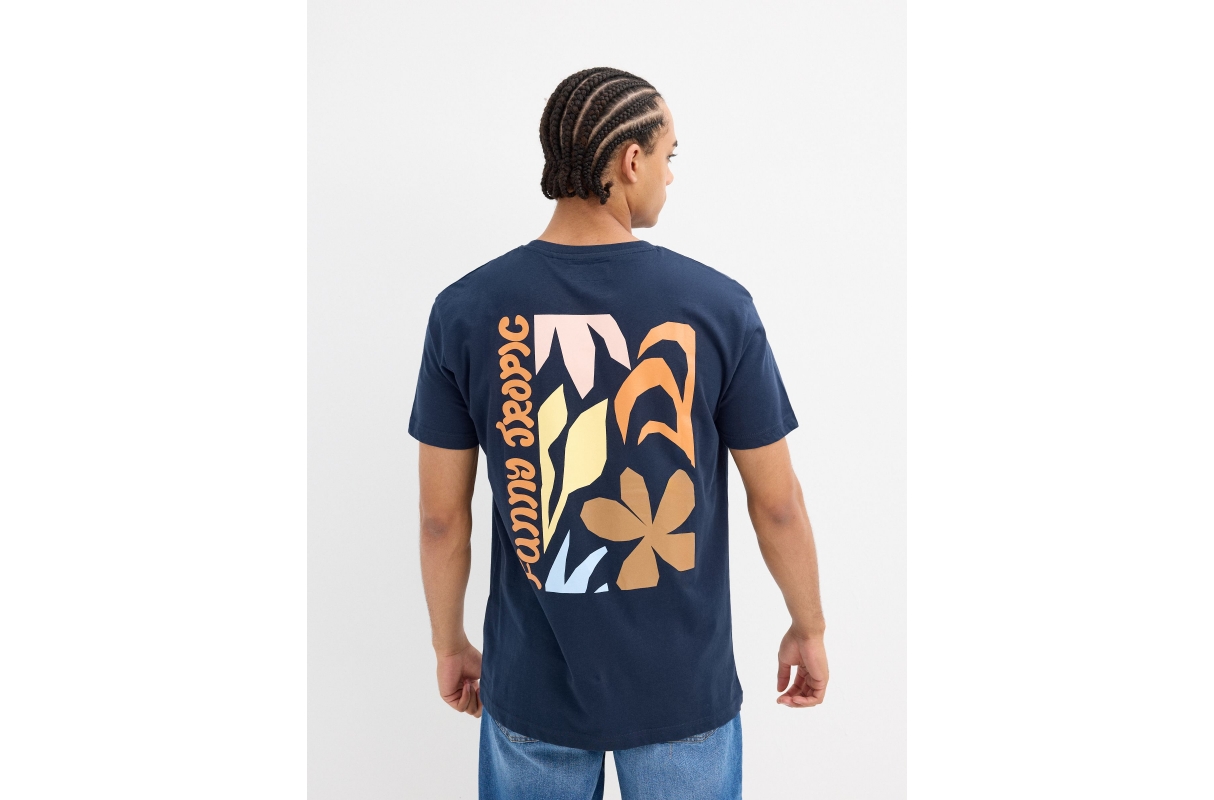 Tropical print t-shirt navy middle front view