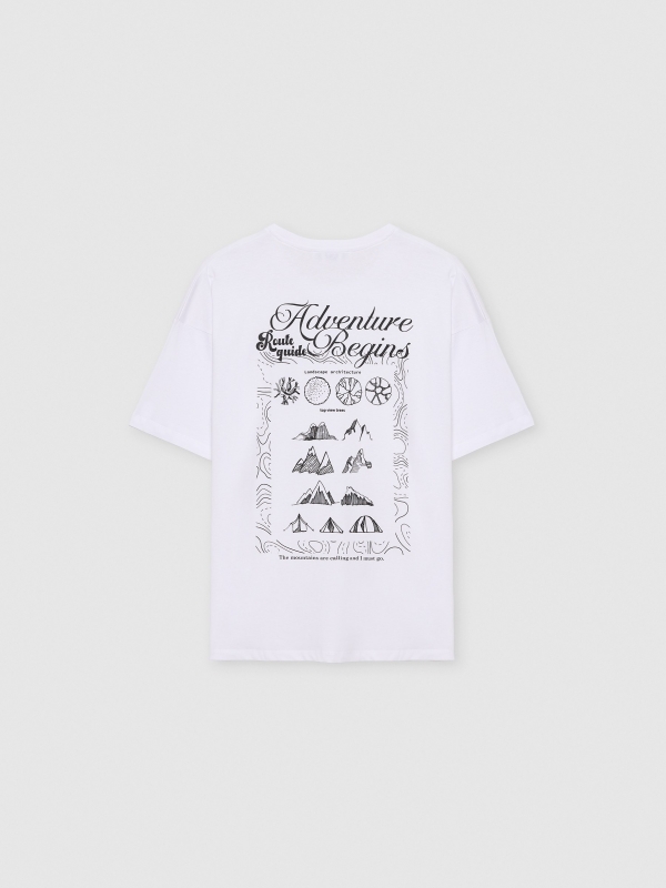 Camiseta oversize adventure blanco vista trasera