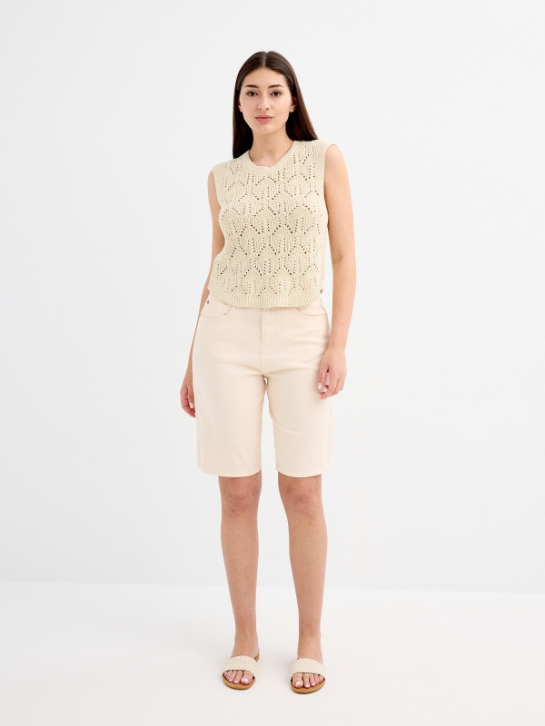 Basic beige denim bermuda beige front view